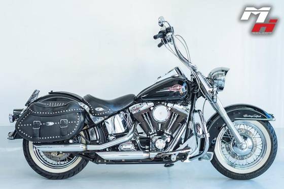 HARLEY-DAVIDSON SOFTAIL HERITAGE CLASSIC 